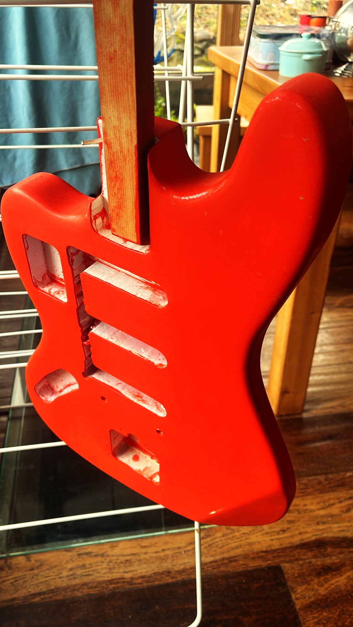 Atelier luthier guitare gaucher — photo 7