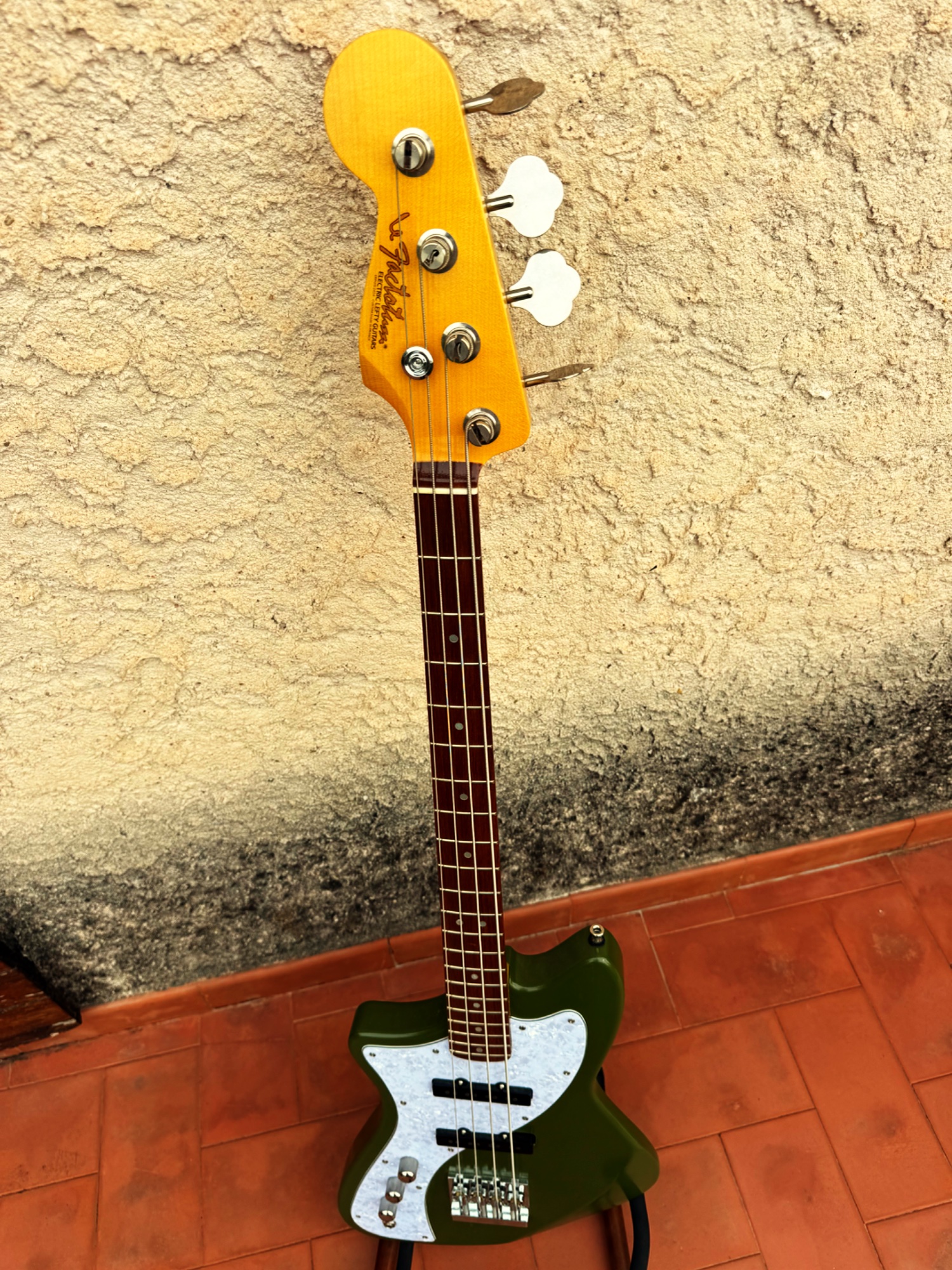 Bass Short Scale. pour gaucher — photo 5 — Custom Shop France