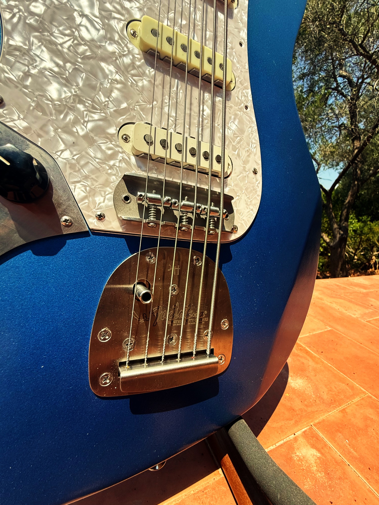 Basse VI perso. pour gaucher — photo 3 — Custom Shop France