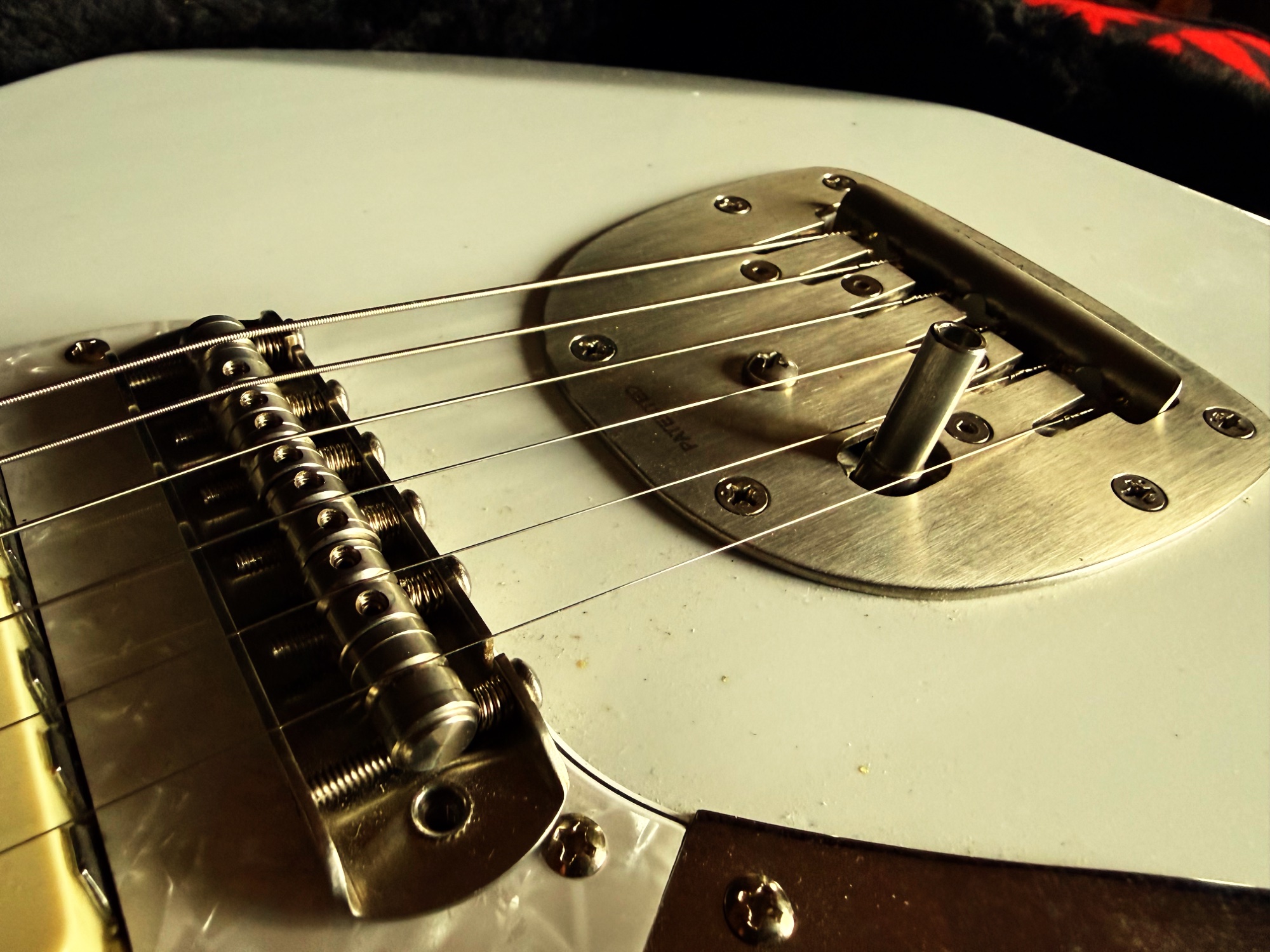 La Jaguar pour gaucher — photo 2 — Custom Shop France