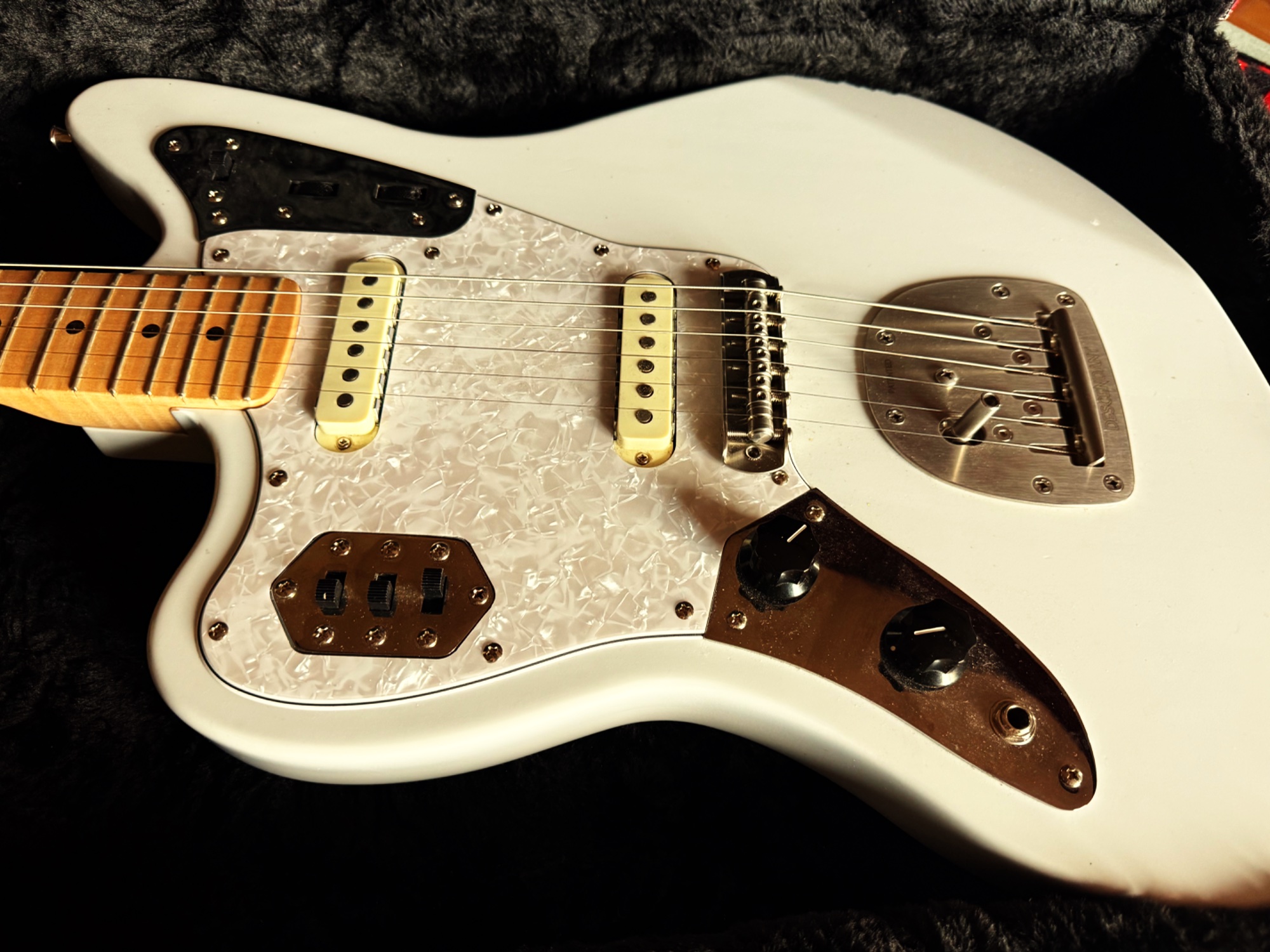 La Jaguar pour gaucher — photo 4 — Custom Shop France